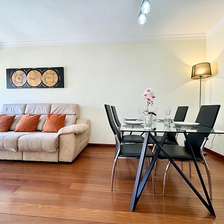 Апартаменты Lujoso Piso Centro Aparcamiento Privado, Terraza & Ac Малага Экстерьер фото