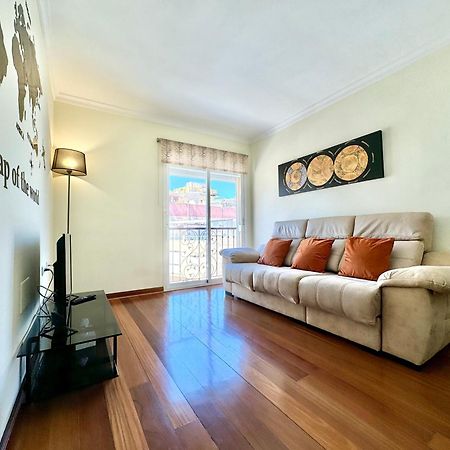 Апартаменты Lujoso Piso Centro Aparcamiento Privado, Terraza & Ac Малага Экстерьер фото