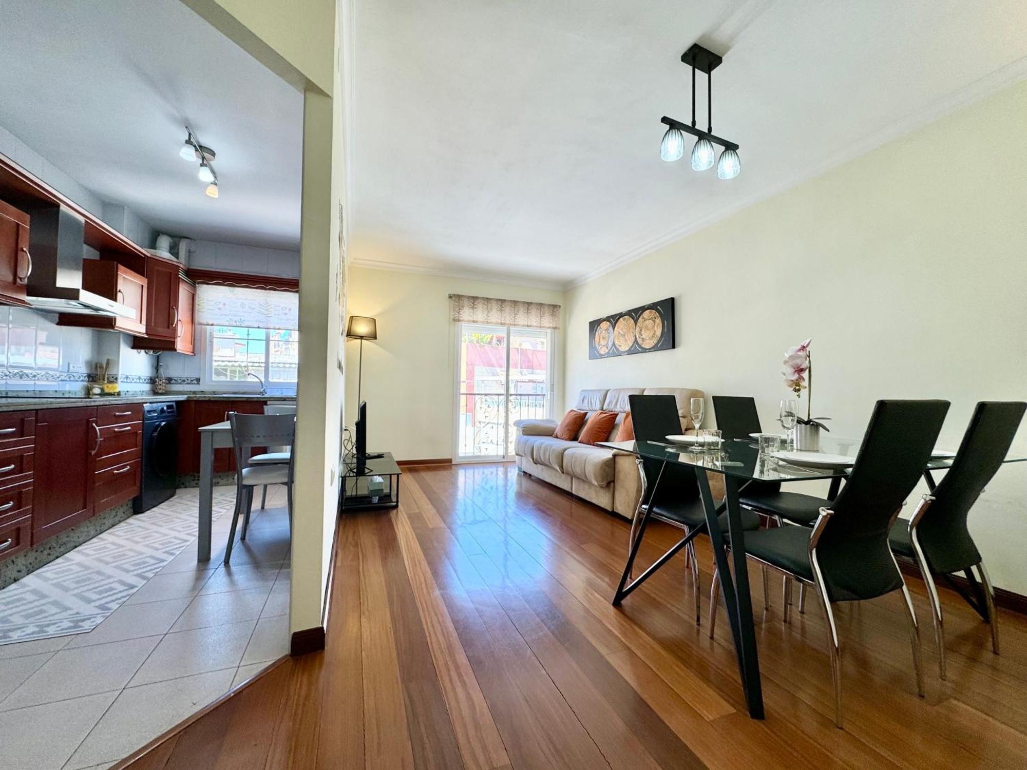 Апартаменты Lujoso Piso Centro Aparcamiento Privado, Terraza & Ac Малага Экстерьер фото