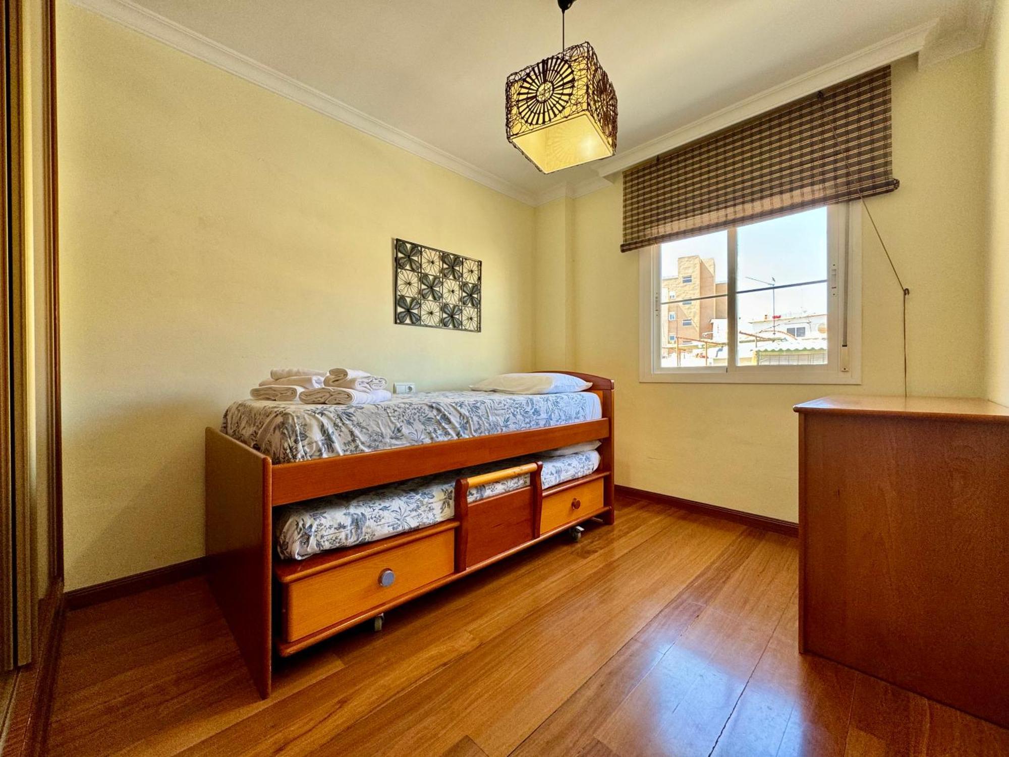 Апартаменты Lujoso Piso Centro Aparcamiento Privado, Terraza & Ac Малага Экстерьер фото